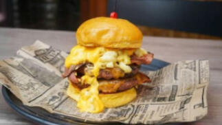 Menú completo de hamburguesa para dos